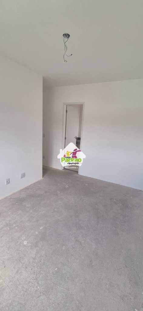 Apartamento em Guarulhos, no bairro Vila Rosália