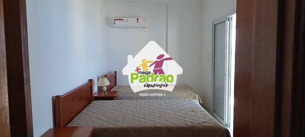 Apartamento em Praia Grande, no bairro Tupi