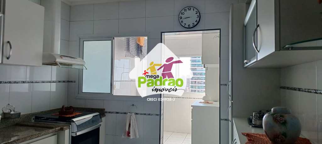 Apartamento em Praia Grande, no bairro Tupi