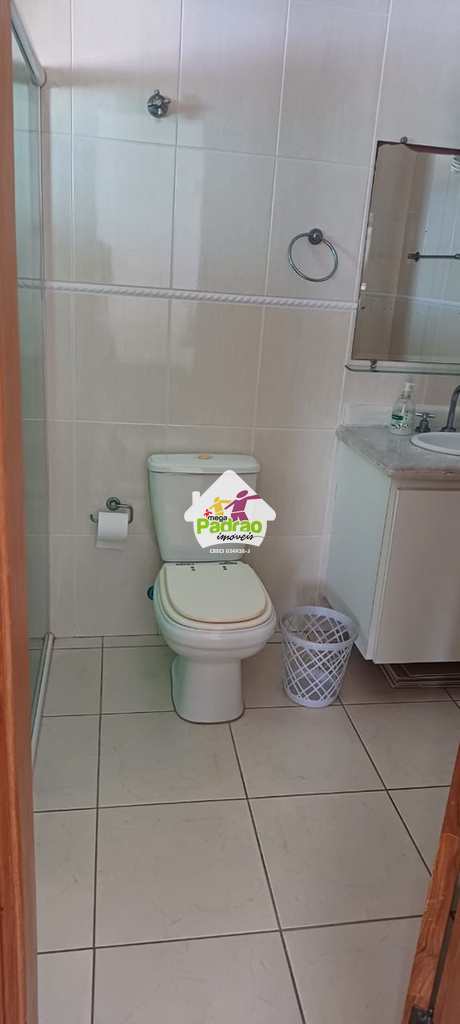 Apartamento em Praia Grande, no bairro Tupi