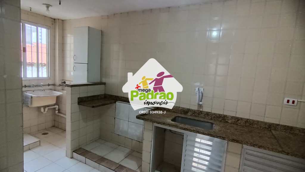 Apartamento em Guarulhos, no bairro Vila Galvão