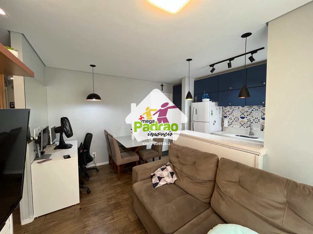 Apartamento em Guarulhos, no bairro Vila Galvão