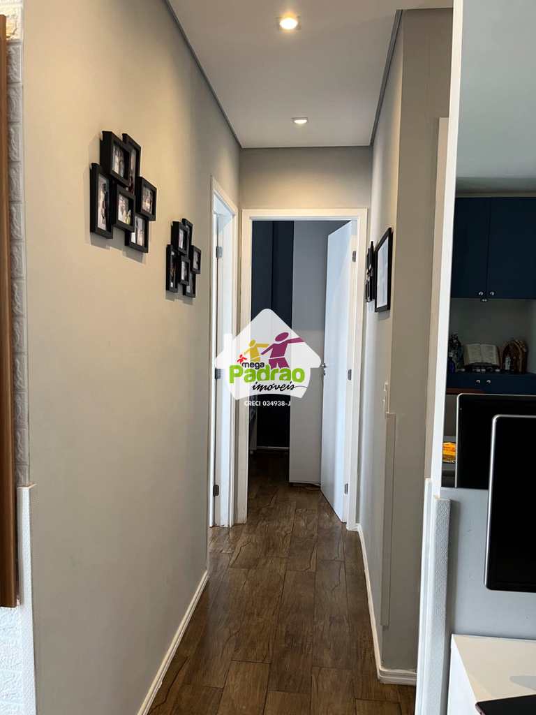 Apartamento em Guarulhos, no bairro Vila Galvão