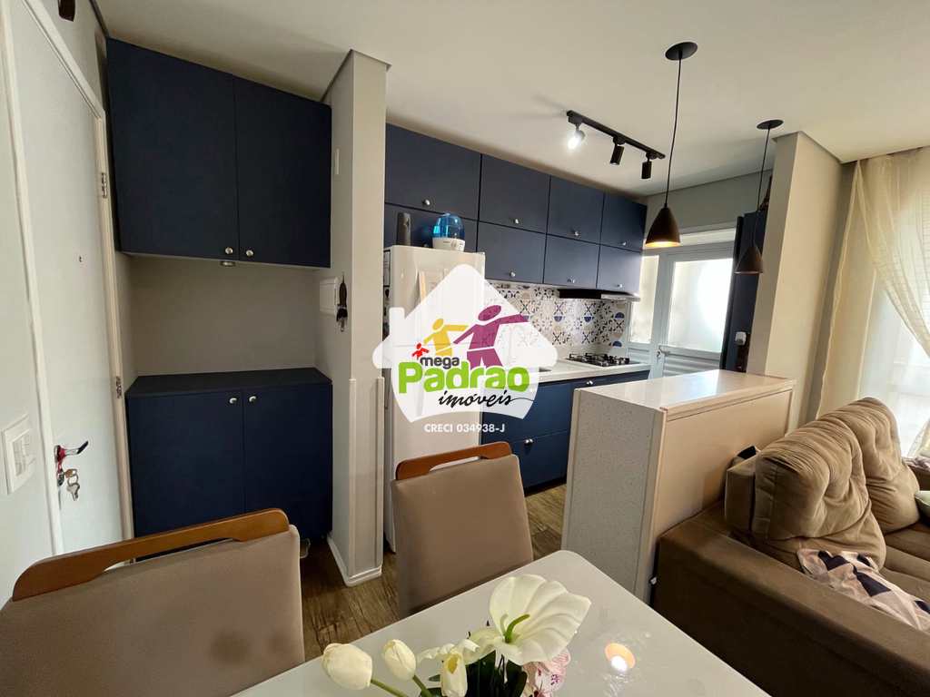 Apartamento em Guarulhos, no bairro Vila Galvão