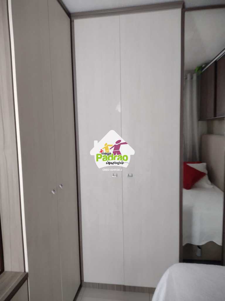 Apartamento em Guarulhos, no bairro Água Chata