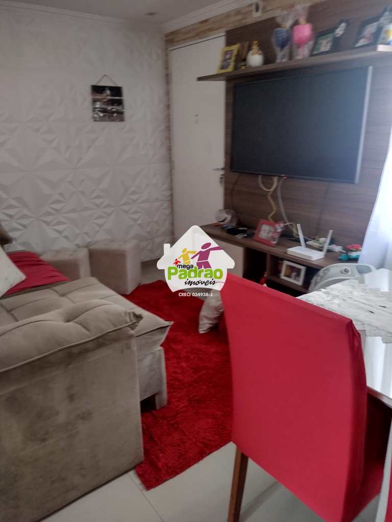 Apartamento em Guarulhos, no bairro Água Chata