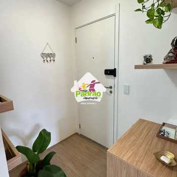 Apartamento em Guarulhos, bairro Picanço