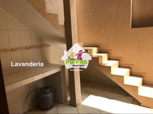 Casa em Guarulhos, no bairro Parque Renato Maia