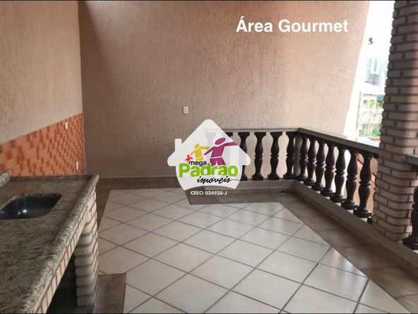 Casa em Guarulhos, no bairro Parque Renato Maia