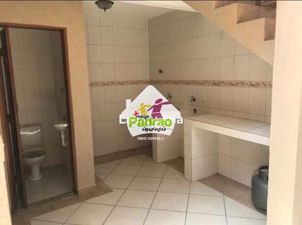 Casa em Guarulhos, no bairro Parque Renato Maia