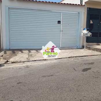 Casa em Guarulhos, bairro Jardim Oliveira