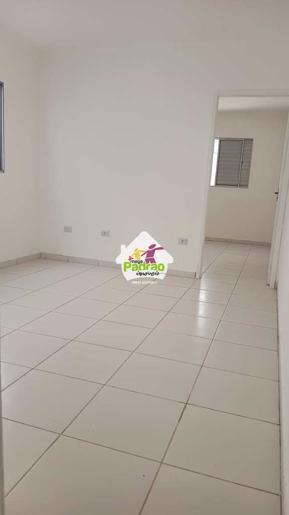 Casa em Guarulhos, no bairro Jardim Oliveira