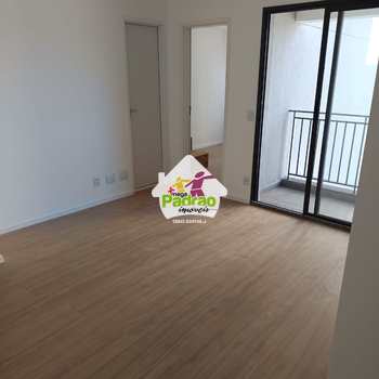 Apartamento em Guarulhos, bairro Vila Rosália