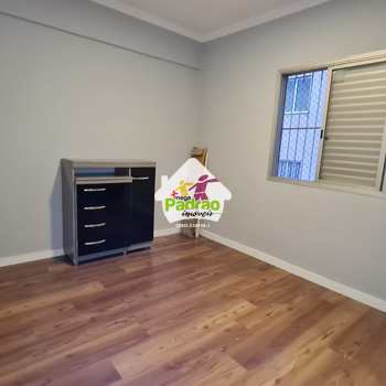 Apartamento em Guarulhos, bairro Vila Rosália