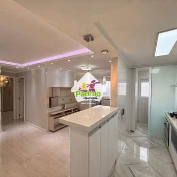 Apartamento em Guarulhos, bairro Vila Rosália