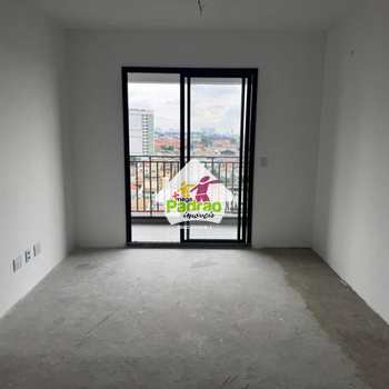 Apartamento em Guarulhos, bairro Vila Rosália