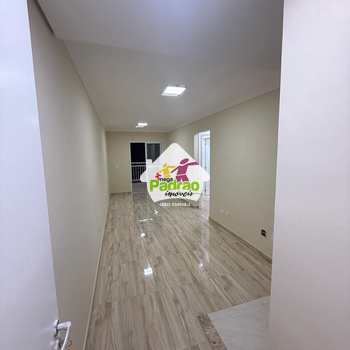 Apartamento em Guarulhos, bairro Jardim do Papai