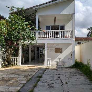 Casa em Ubatuba, bairro Praia das Toninhas