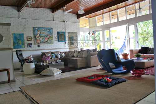 Casa, código 3337 em Ubatuba, bairro Praia da Enseada