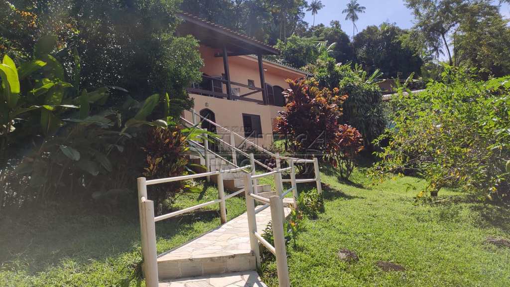 Casa em Ubatuba, no bairro Praia da Fortaleza