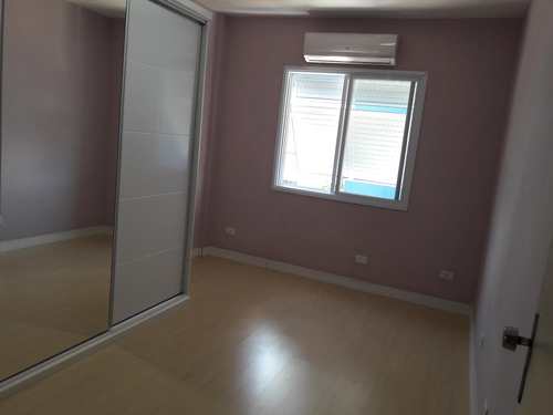 Apartamento, código 518 em São Vicente, bairro Centro
