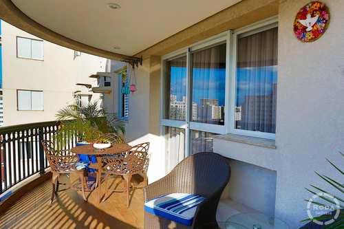 Apartamento, código 12146 em Santos, bairro José Menino