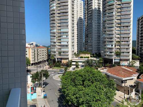 Apartamento, código 14372 em Santos, bairro Ponta da Praia