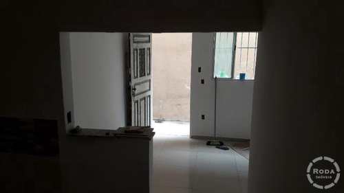 Apartamento, código 16021 em São Vicente, bairro Vila Valença
