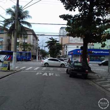 Kitnet em São Vicente, bairro Centro