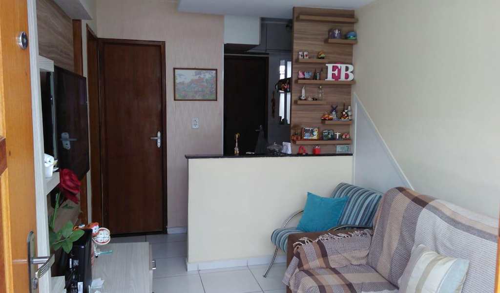 Casa de Condomínio em São Vicente, bairro Vila Margarida