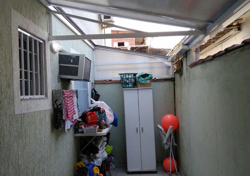 Casa de Condomínio em São Vicente, no bairro Vila Margarida