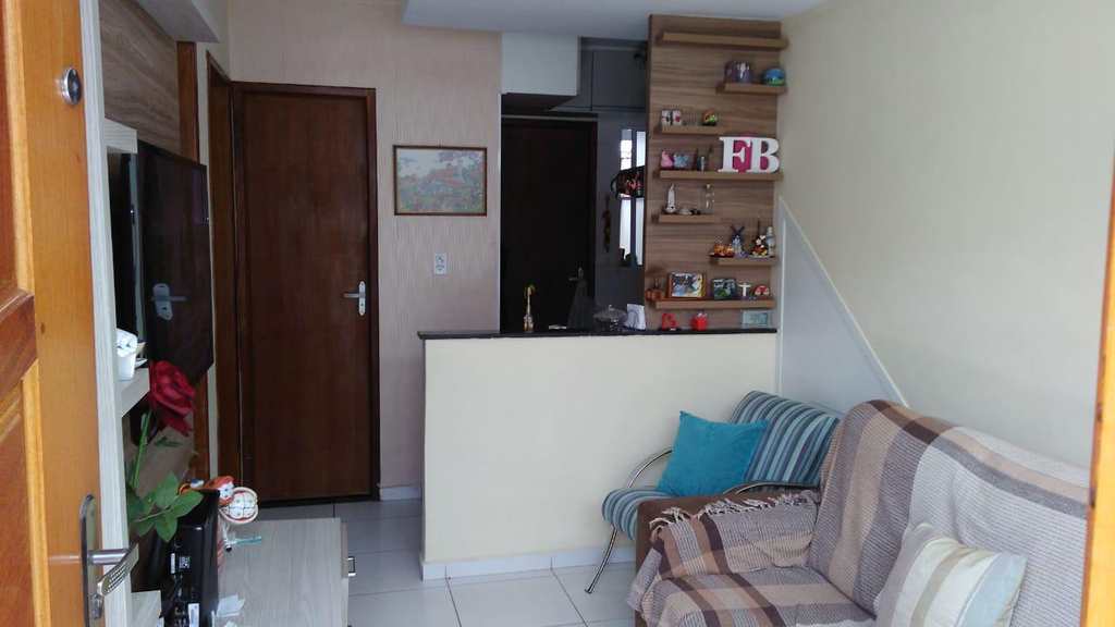 Casa de Condomínio em São Vicente, no bairro Vila Margarida