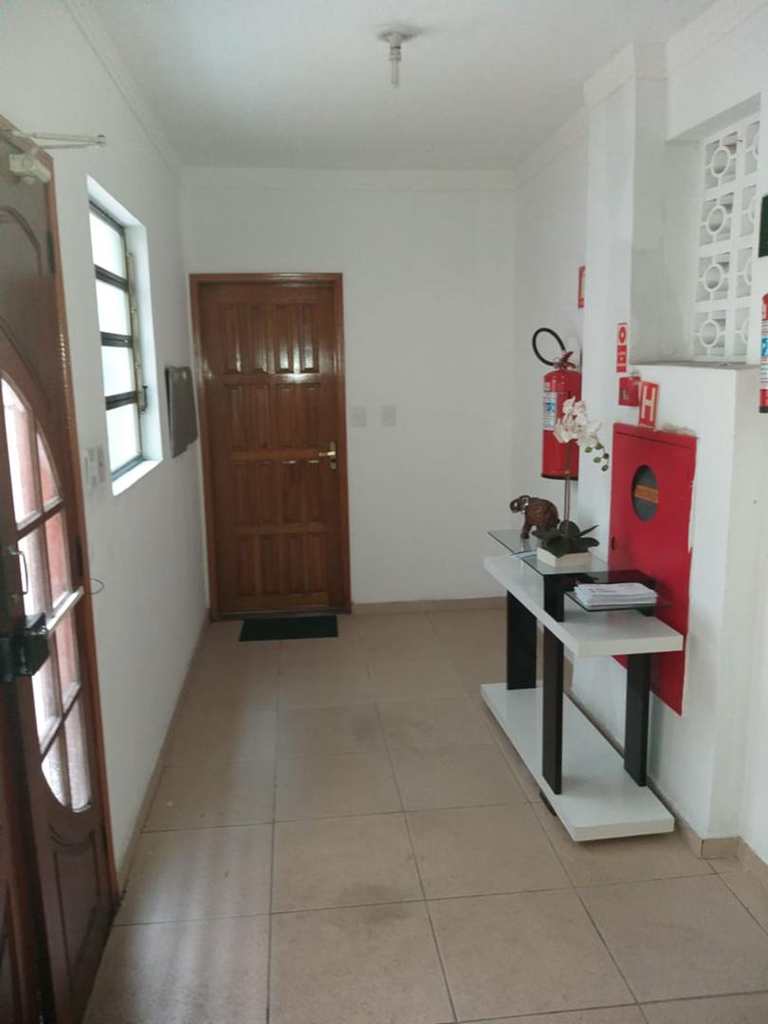 Apartamento em São Vicente, no bairro Parque São Vicente