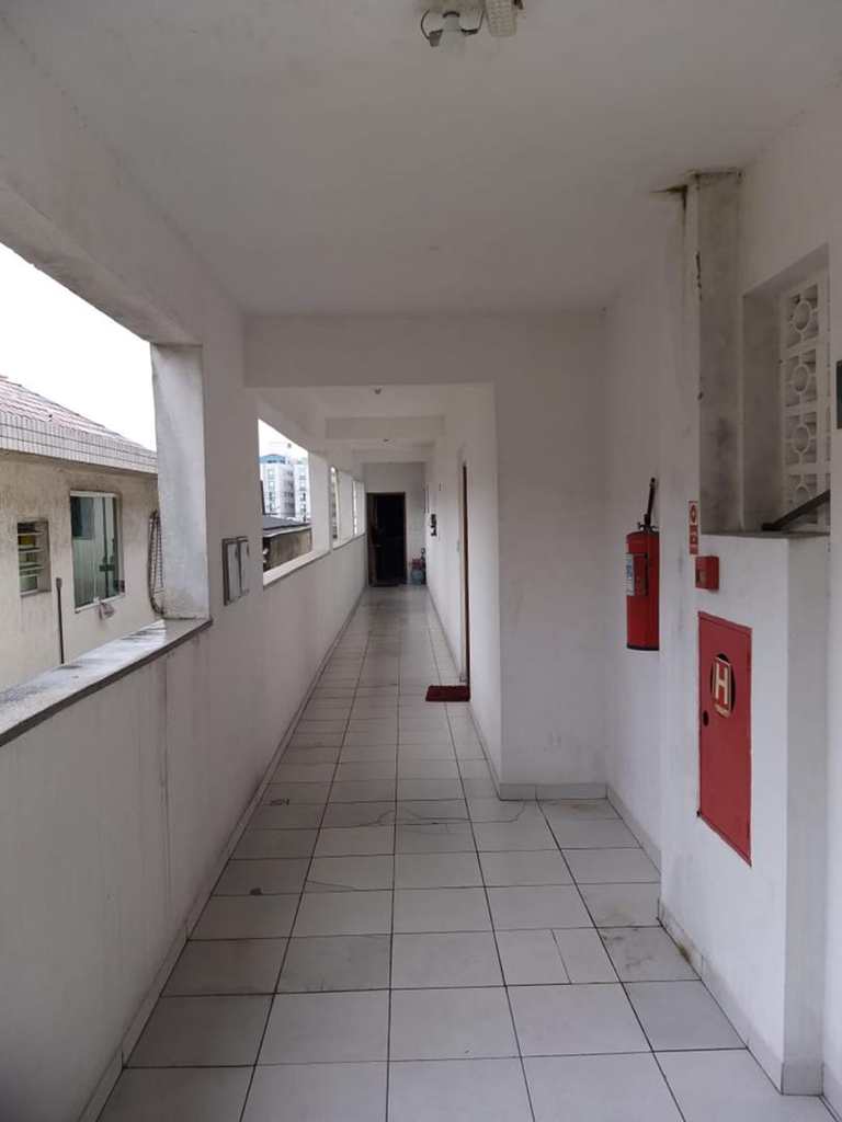 Apartamento em São Vicente, no bairro Parque São Vicente