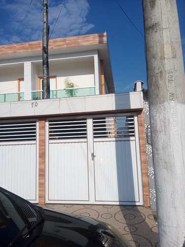 Casa, código 138032 em São Vicente, bairro Parque Continental