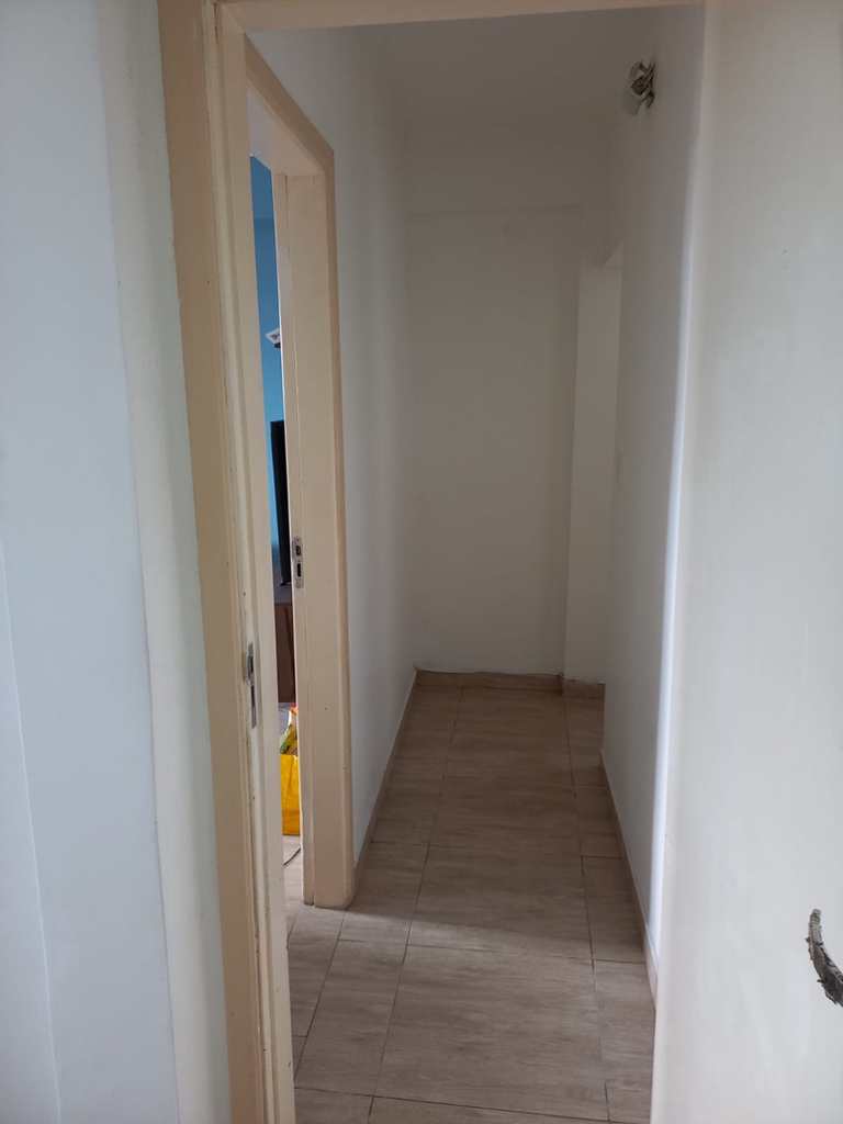 Apartamento em São Vicente, no bairro Parque São Vicente