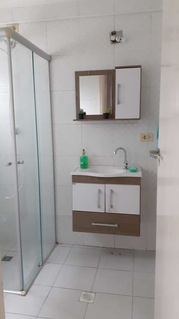 Apartamento em São Vicente, no bairro Parque São Vicente