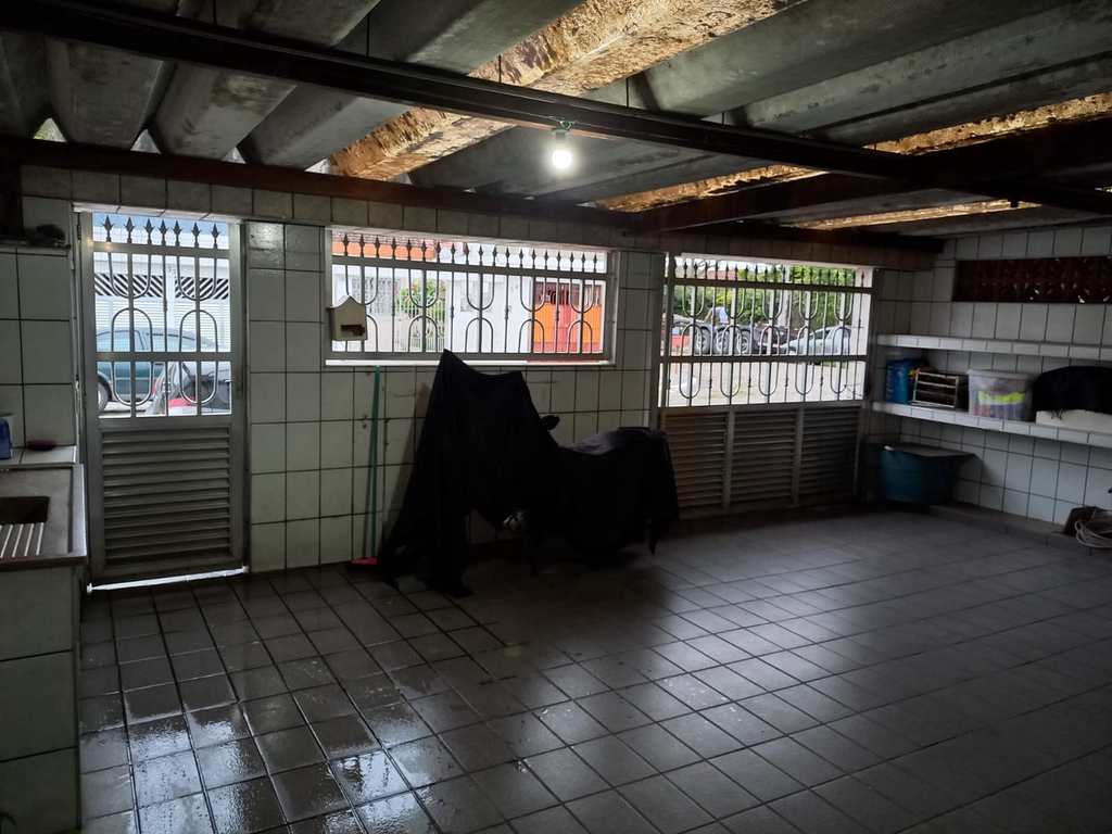 Casa em São Vicente, no bairro Esplanada dos Barreiros