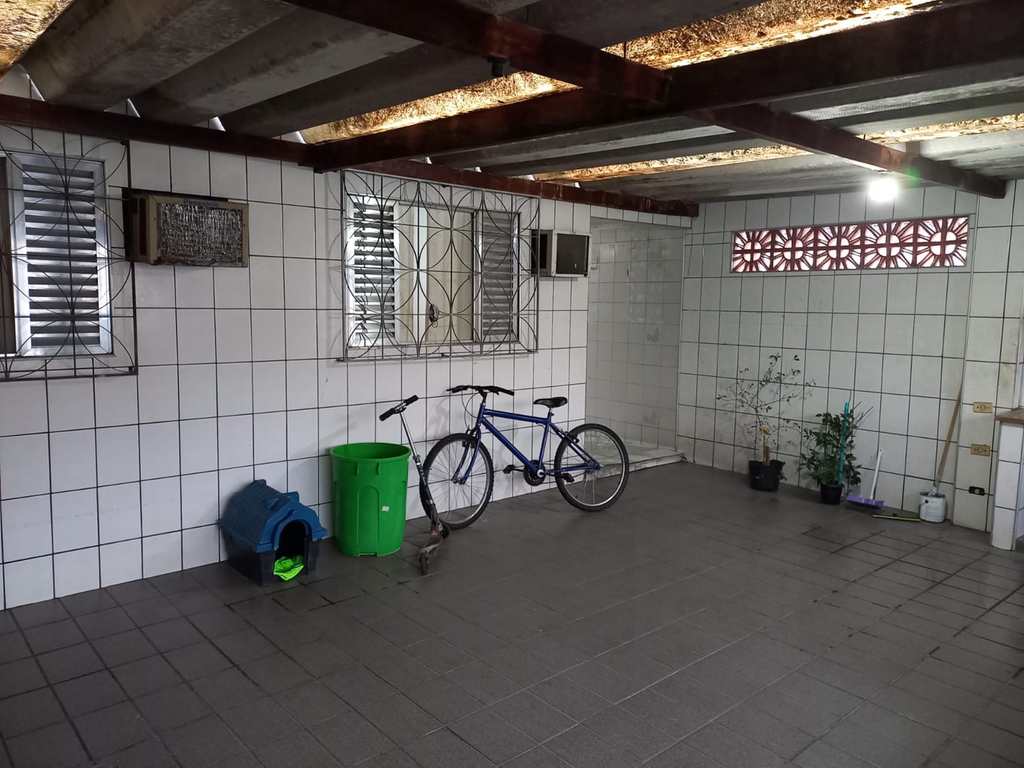 Casa em São Vicente, no bairro Esplanada dos Barreiros