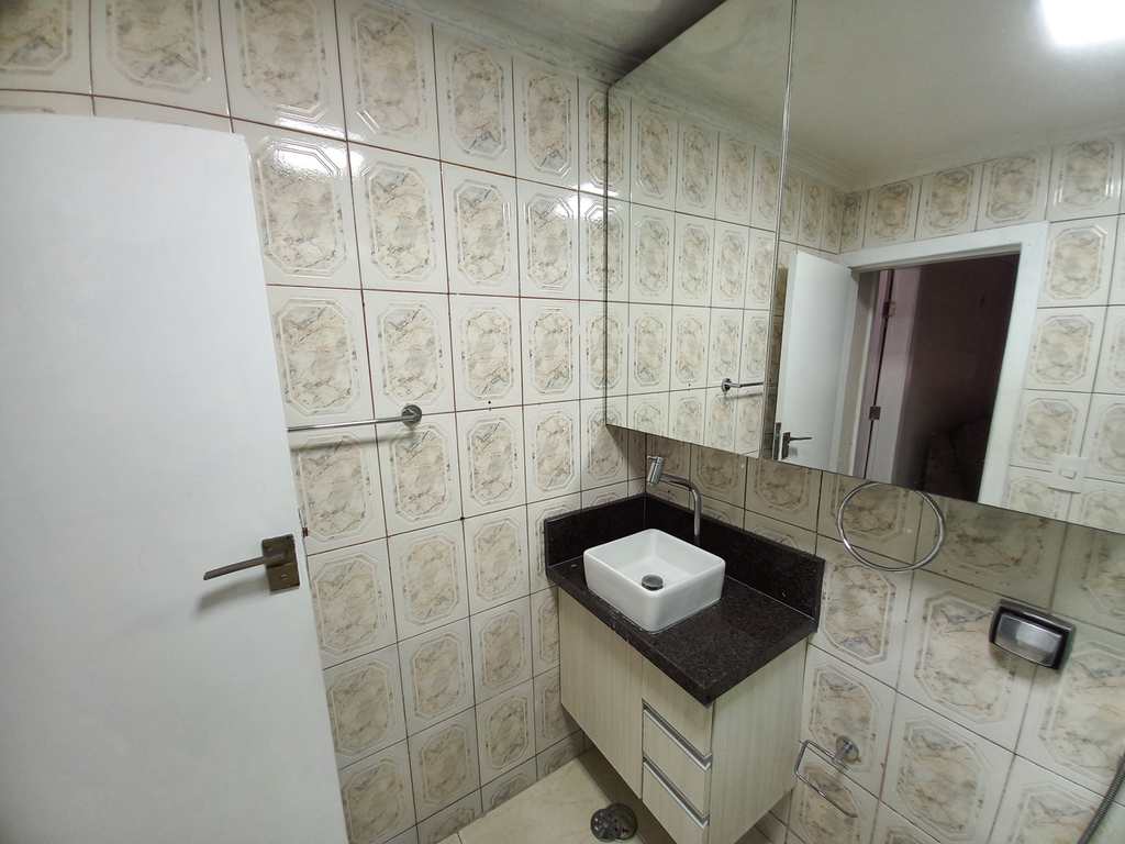 Casa em São Vicente, no bairro Parque São Vicente