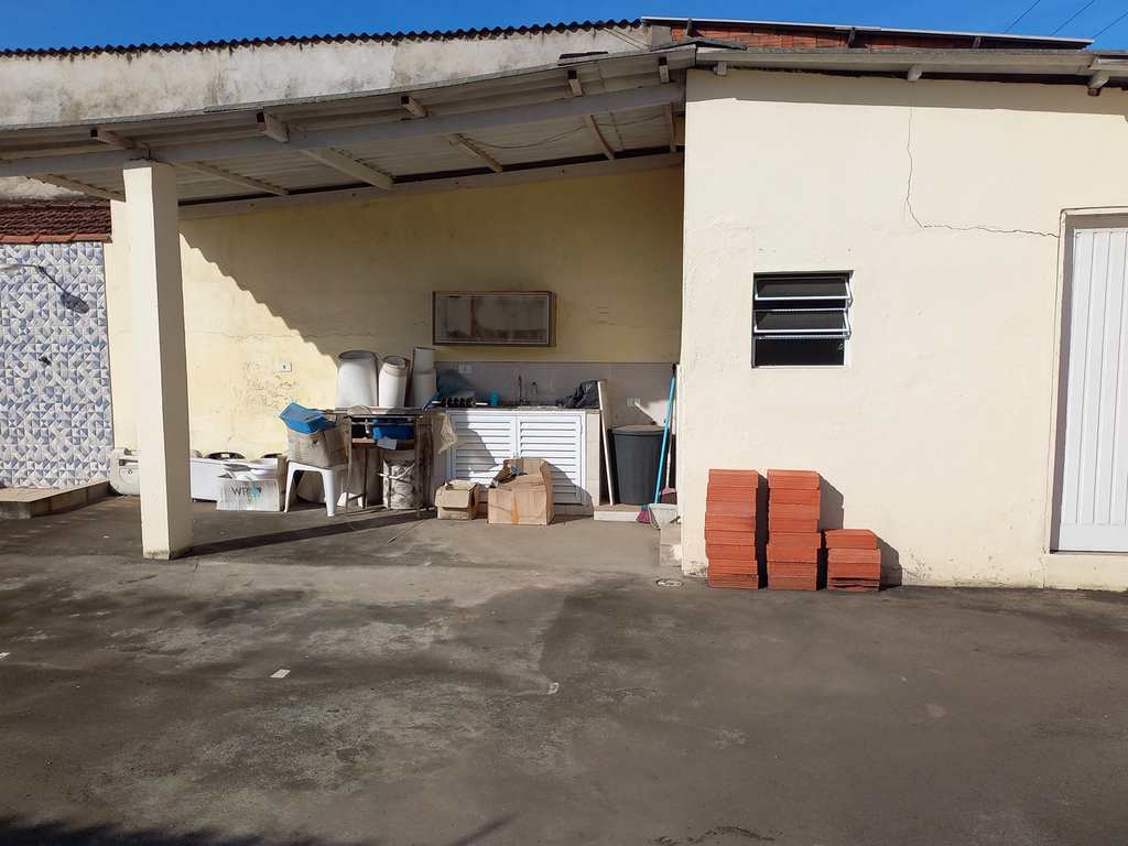 Casa em São Vicente, no bairro Parque São Vicente