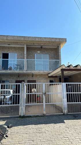 Casa, código 138363 em São Vicente, bairro Vila Nossa Senhora de Fátima