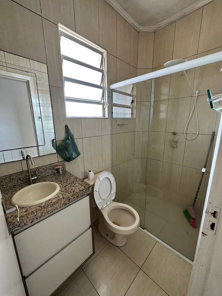 Casa em São Vicente, no bairro Vila Nossa Senhora de Fátima