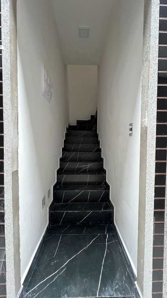 Casa de Condomínio em Praia Grande, no bairro Maracanã