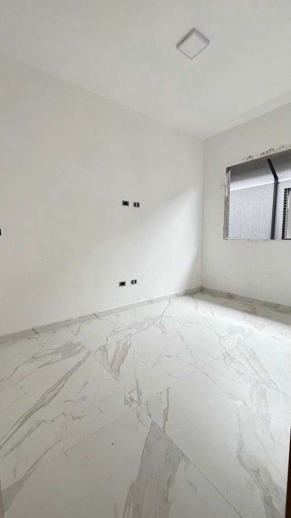 Casa de Condomínio em Praia Grande, no bairro Maracanã