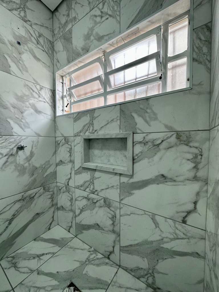 Casa em Praia Grande, no bairro Caiçara