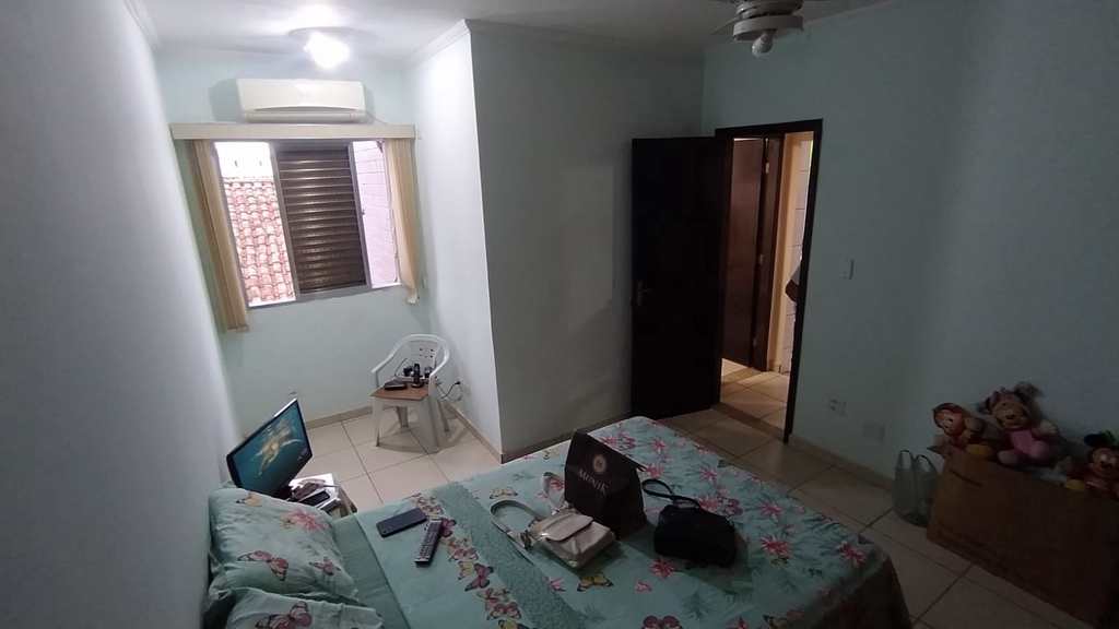 Apartamento em São Vicente, no bairro Vila Nossa Senhora de Fátima