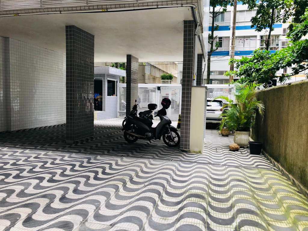 Apartamento em São Vicente, no bairro Itararé