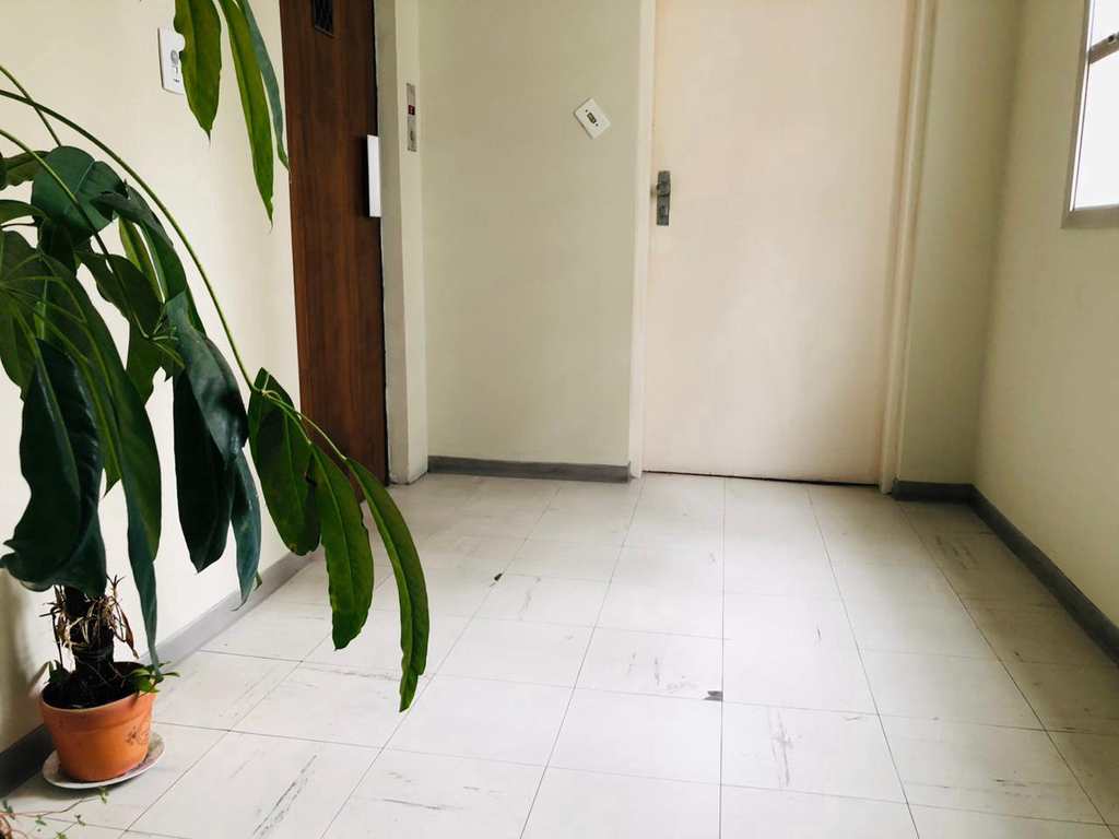 Apartamento em São Vicente, no bairro Itararé