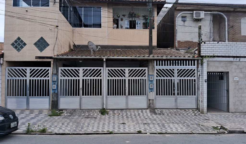 Casa em São Vicente, bairro Parque São Vicente